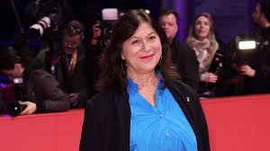 Neue "Lena Lorenz"-Staffel mit Eva Mattes: Mit diesen prominenten Männern war sie bereits liiert