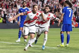 Crystal Palace x Rayo Vallecano hoje: ex-Inter pode ser campeão da Conference League
