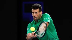 Djokovic domina, Swiatek sofre: os resultados do Australian Open!