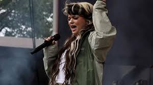 Singer Lola Young, Known For Her Song ‘Messy,’ Collapses On Stage, Cancels Performance