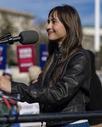 Reclaiming Femininity: Chloe Cole on Fashion, Faith, and Healing