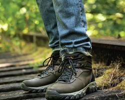 Image of Columbia Newton Ridge Plus II Waterproof boots