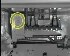 Hình ảnh về refrigerator ice maker with the power switch