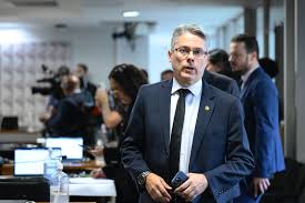 Relator da CPI do Crime Organizado propõe em relatório final indiciamento de PGR, Toffoli, Moraes e Gilmar