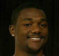 Justin Gatlin. Event: 100m, 200m. Height: 6-1. Weight: 180. PR: 100m - 9.80 (2012); 200m - 20.0 (2005) Born: 02/10/1982. Current Residence: Orlando, Fla. - GetFile