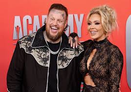 Jelly Roll Shocks Wife with Clean-Shaven Look After Weight Loss