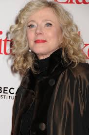 Blythe Danner at the world premiere of &quot;Little Fockers&quot;, held at the Ziegfeld Theatre in New York City. - Blythe%2BDanner%2BPremiere%2BLittle%2BFockers%2BNew%2BAshBm51U0Gul