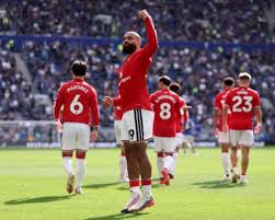 (3) Everton v Manchester United: Premier League – live — The Guardian