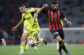 Fenerbahçe – Karagümrük: 0-2: İki gol de köşe vuruşuyla geldi