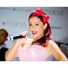 Résultat de recherche d'images pour "ariana grande"