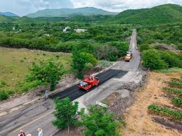Gobierno del Estado rehabilita 31.5 kil&oacute;metros de carreteras en el municipio de Colima