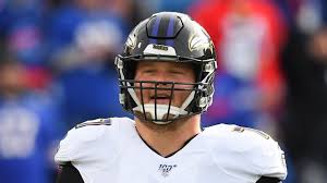 Former Ravens Center Announces Retirement After 8 Seasons