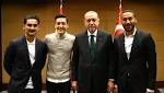 أردوغان يهدد مشاركة أوزيل وغوندوغان