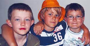 Sebastian Dorn, Jonathan Hübner, Johannes Korting (von links). Sebastian Dorn (9 Jahre, Dessau- Roßlau): Ich habe Gott in der Natur entdeckt und auch in ... - tdh28_13_5
