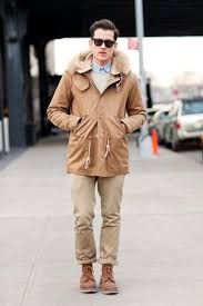 Résultat de recherche d'images pour "light beige chinos"