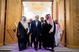 روایت لاریجانی از دیدارش با محمد بن سلمان ولیعهد سعودی