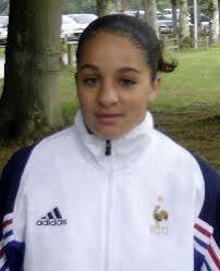 Mériame BEN ABDELWAHAB Milieu droit. Née le 19 décembre 1986 à Saint-Brieuc (22) Taille : 1,63 m - Poids : 61 kg. Palmarès - 550764835