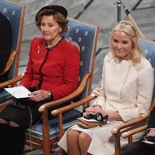 Norway’s Queen Sonja Breaks Her Silence on Crown Princess Mette-Marit’s Lung Transplant
