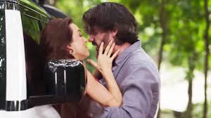 Max cruza un límite imperdonable y se aprovecha de Doménica | Doménica Montero | Capítulo 44