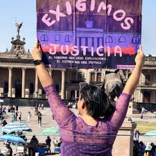 Frases para el cartel del 8M: 15 consignas cortas para exigir justicia