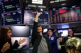 Robinhood Bets Again on a Public Venture Capital Fund