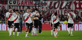 River, eliminado con papelón de la Copa Sudamericana: pese a Beltrán, Independiente Santa Fe le ganó una dramática definición por penales