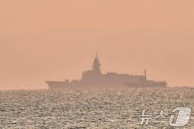 내일 서쪽엔 짙은 미세먼지, 강원 산지에 최대 20㎝ '폭설'(종합)