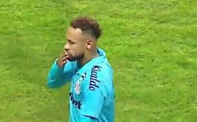 Neymar rebate provocação sobre Copa do Mundo de torcedor do Coritiba: ‘Você vai ficar em casa’; veja vídeo