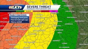 Severe alert: Strong to severe storms Monday into Tuesday