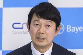 椎名桔平の衝撃過去！R-1王者アキラ100%が明かす仰天の付き人時代！