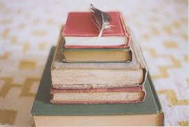 Znalezione obrazy dla zapytania books vintage