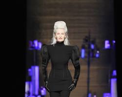 Daphne Selfe model 이미지