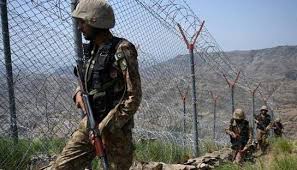 8 کشته و زخمی در درگیری نیروهای افغانستان و پاکستان