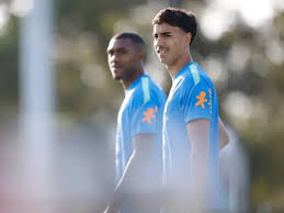 Titular pela primeira vez, Vitor Reis foi capitão e acumula experiências nas categorias da base da Seleção Brasileira