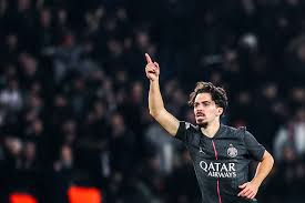 PSG 2.0 : Vitinha raconte la mue tactique avec Luis Enrique