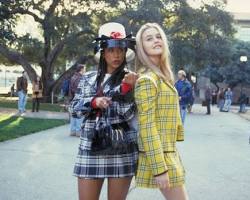 Image of 90s Throwback fashion trend