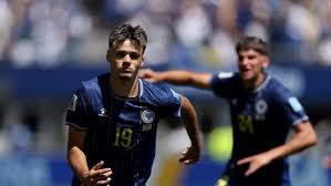 Kerim Alajbegovic da la ventaja a Bosnia y Herzegovina con un riflazo de pierna derecha