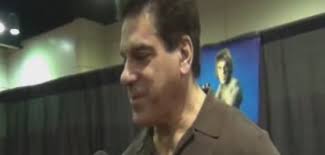 The “real” Hulk himself Lou Ferrigno gives InvestComics an interview at Orlando&#39;s MegaCon 2013! Sebastian Piccione is the host. Take it away Sebastian! - ICSS