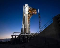 Image of Starliner spacecraft launching