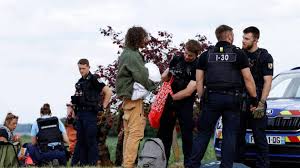 News source: Ouest-France