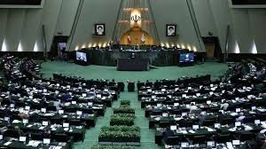 فیاضی: هیئت‌رئیسه شنبه درباره زمان بازگشایی مجلس تصمیم می‌گیرد