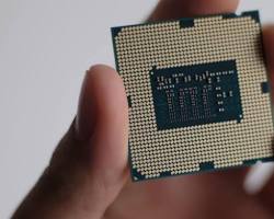 computer laptop processor CPU chip component, generada por IA