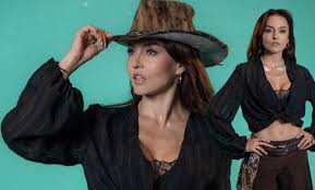 Angelique Boyer Stars in 'Doménica Montero' Revival