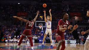 Thomas Haugh Shines as Florida Gators Advance in NCAA Tournament