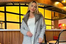 Nutrition Influencer Diana Areas Falls to Death from Apartment Building