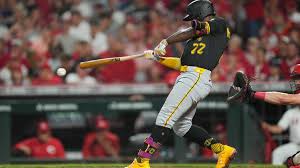 Andrew McCutchen signs minor-league deal with Atlanta Braves