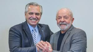 Alberto Fernández defende Lula e ataca Milei e Bolsonaro