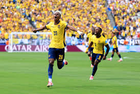 Ecuador beats Germany in World Cup shocker, advances to knockout round