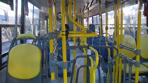 Idosa passa mal em ônibus e morre após sofrer parada cardiorrespiratória em Juiz de Fora