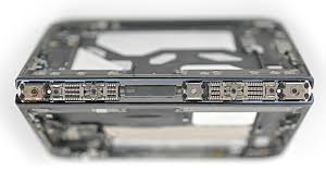 iFixit's Teardown Of The iPhone Duo Shows Potential Causes For Cracked Screens